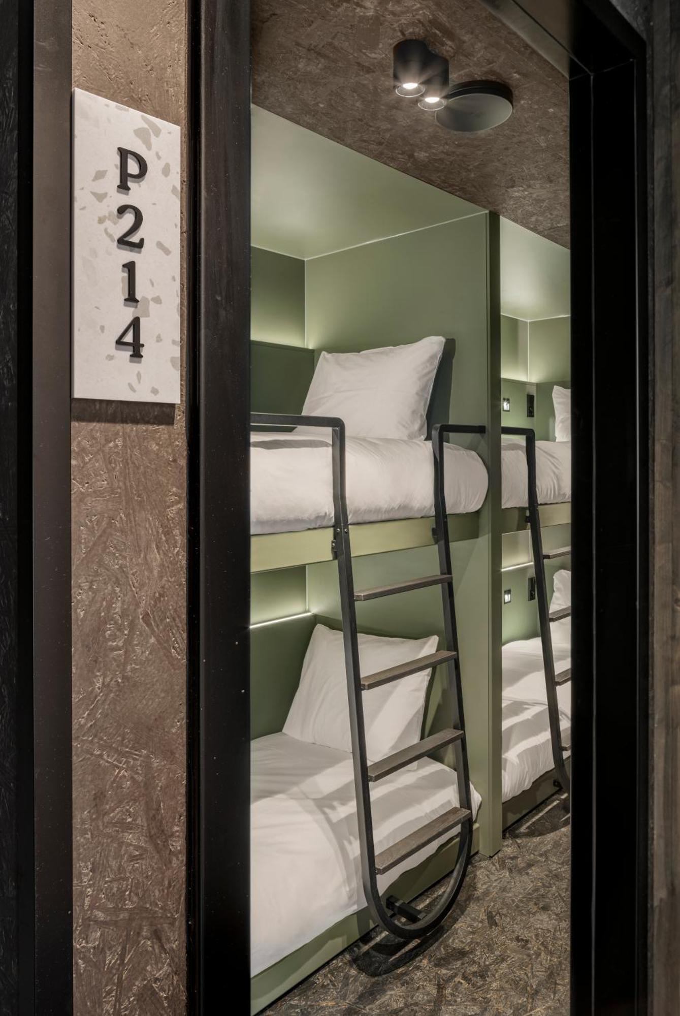 The Usual Rotterdam Hotel Bagian luar foto