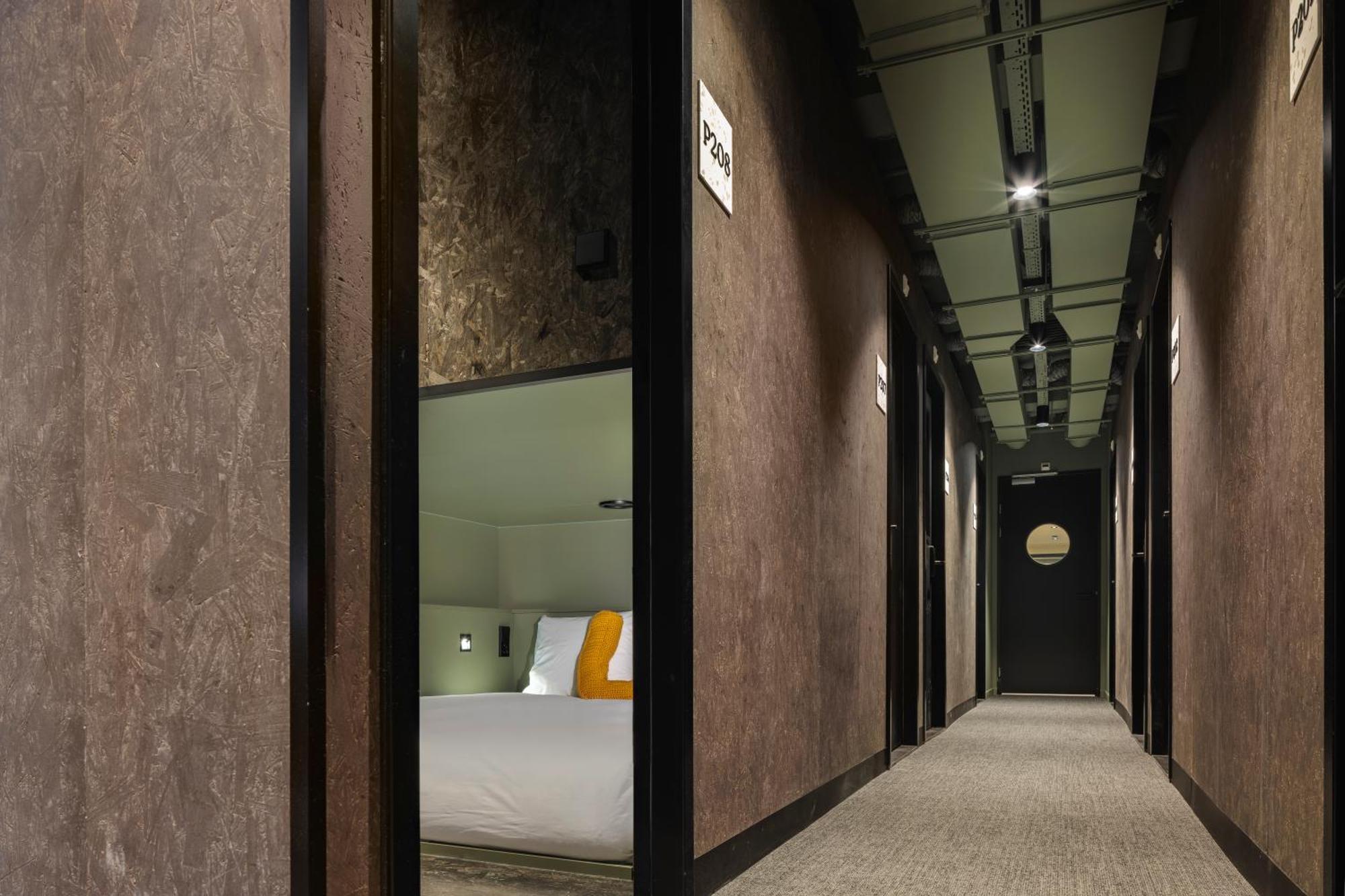 The Usual Rotterdam Hotel Bagian luar foto