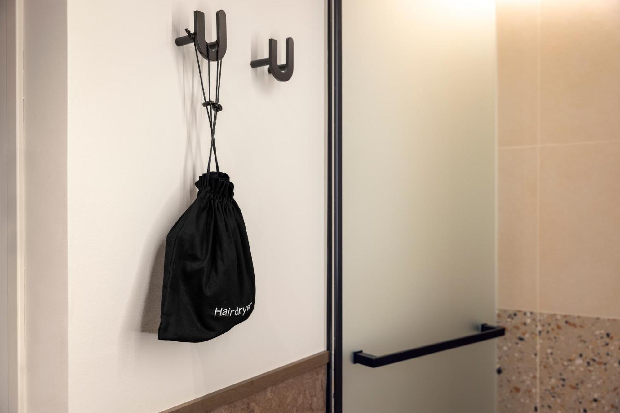 The Usual Rotterdam Hotel Bagian luar foto